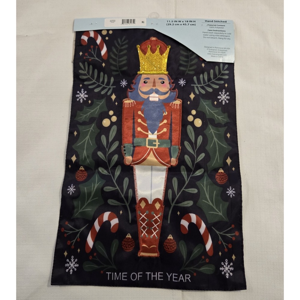 NWT Hand Stitched Embroidered Small Yard Flag Christmas Nutcracker 11.5" X 18"‎ - Picture 2 of 7